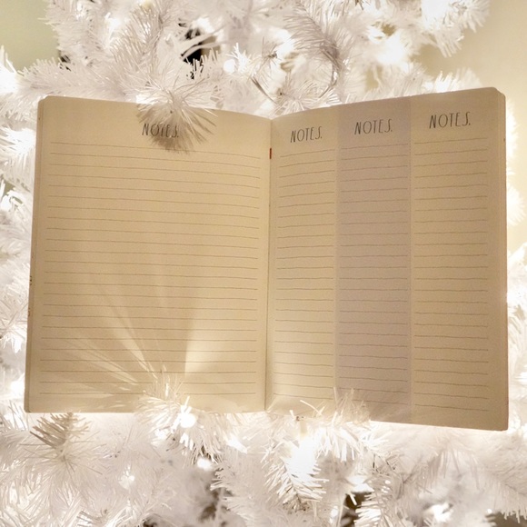 RAE DUNN 2019 PLANNER - Picture 3 of 3